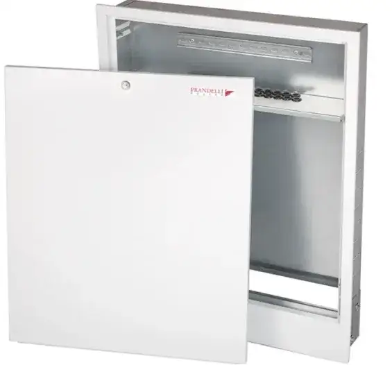 Szafka podtynkowa co to jest? Kluczowe informacje i porady montażowe