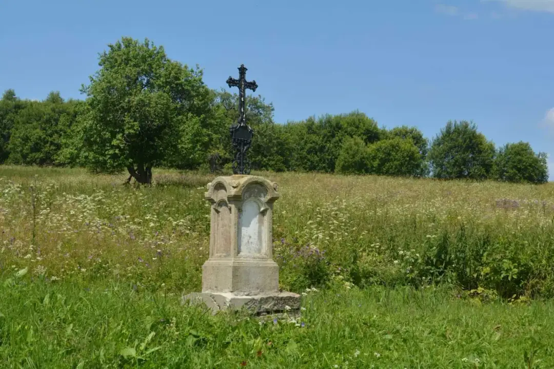 Dźwiniacz Górny - Miejsce, którego nie ma na mapie Bieszczad