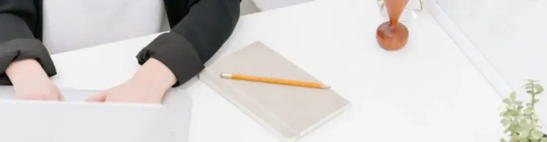 Czy CV może być bez zdjęcia? Oto, co warto wiedzieć o tym wyborze