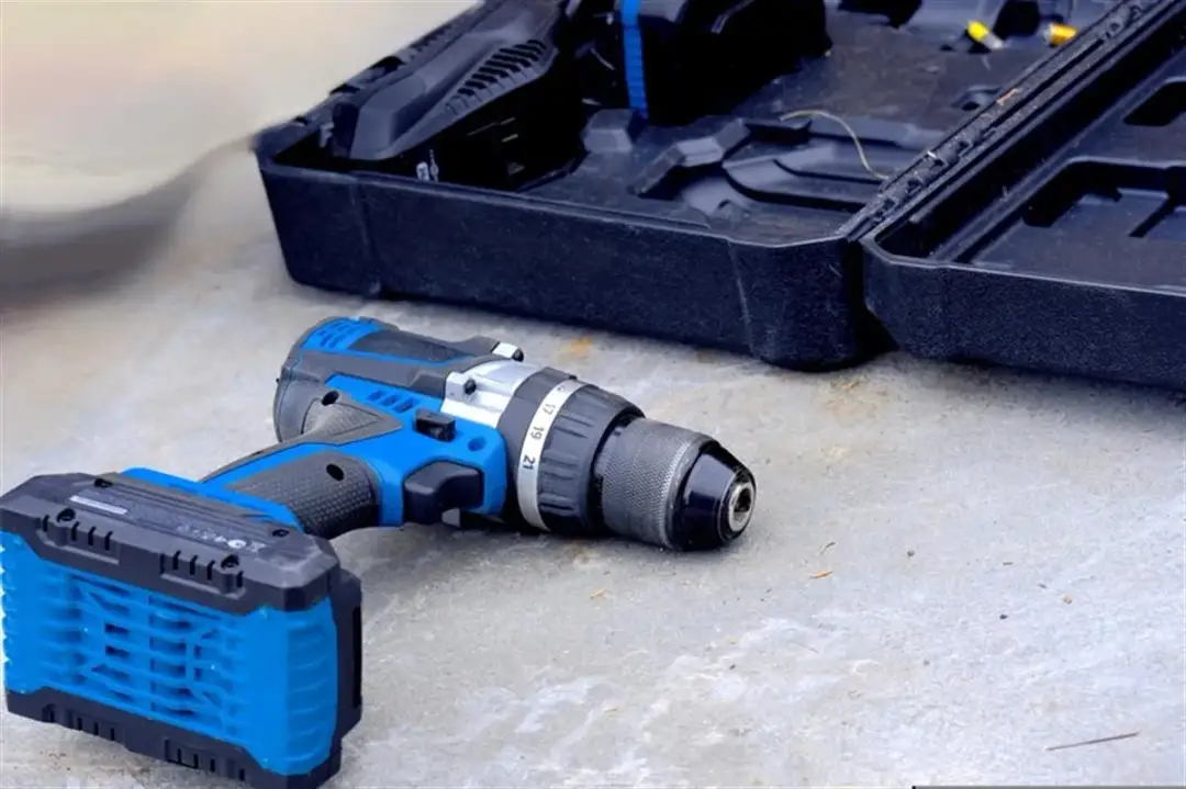 Najlepsza wiertarko wkrętarka - porównanie modeli i opinie użytkowników