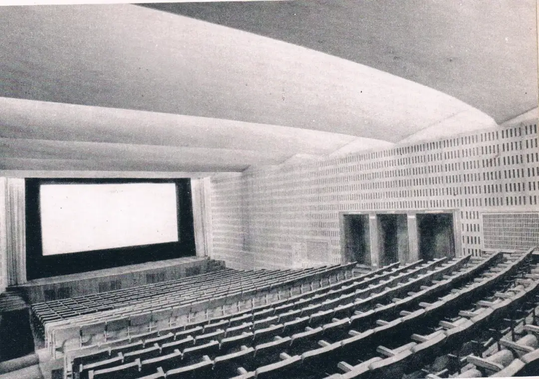 Kino w Kaliszu czy Koszalinie: Gdzie lepsze wrażenia? Porównanie