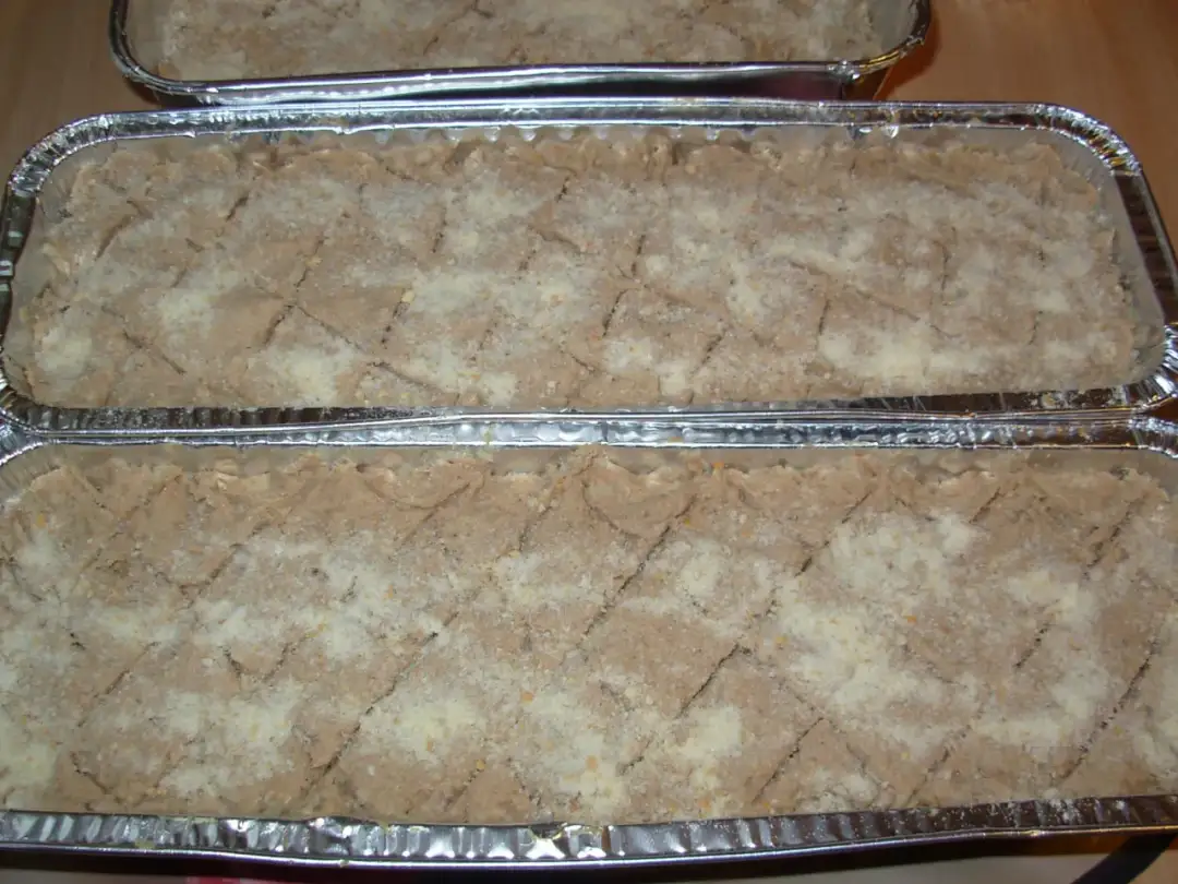 Jak piec pasztet w foremkach aluminiowych, aby uniknąć przypalenia