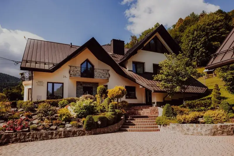 Noclegi w Polsce: Od Booking po Slowhop znajdź swój ideał