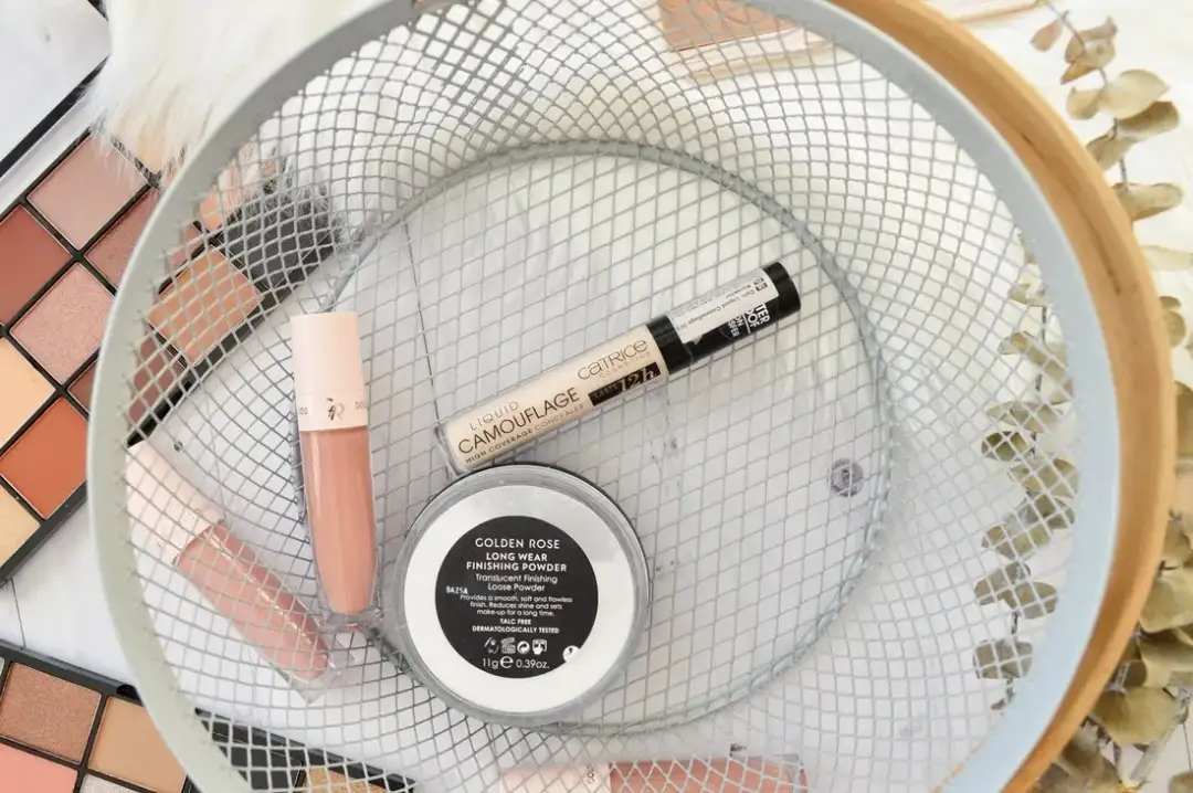 Tanie dobre kosmetyki polecane przez blogerki: najlepsze perełki do 25 zł