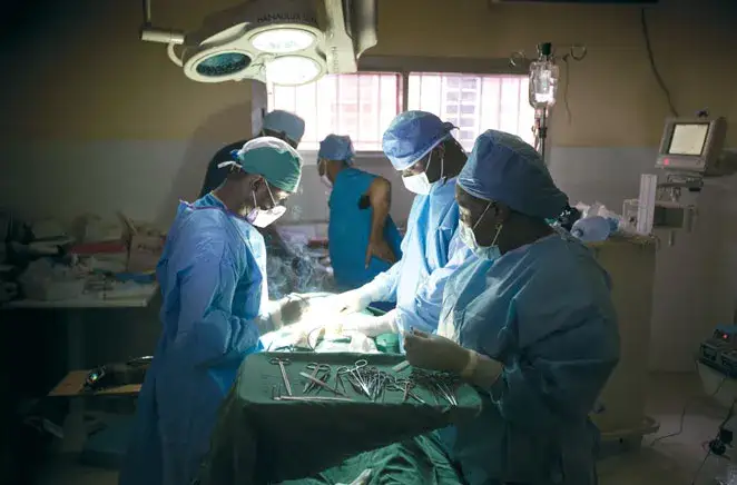 Św Kamil – patron chorych i szpitali, jego niezwykła historia