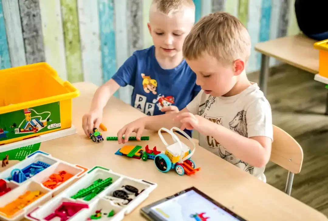 Zajęcia z robotyki Białystok: Przewodnik po najlepszych kursach dla dzieci