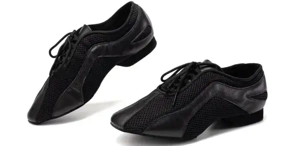 Sukienki do tańca jazzowego – wybierz idealny model na występ i trening