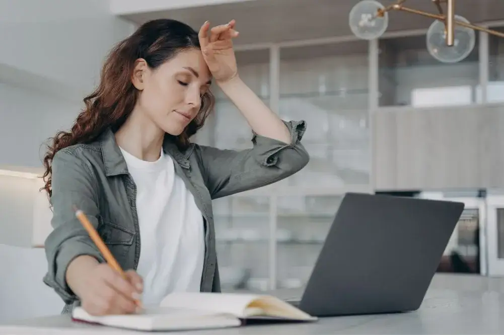 Jak znaleźć motywację do pracy i pokonać brak energii zawodowej