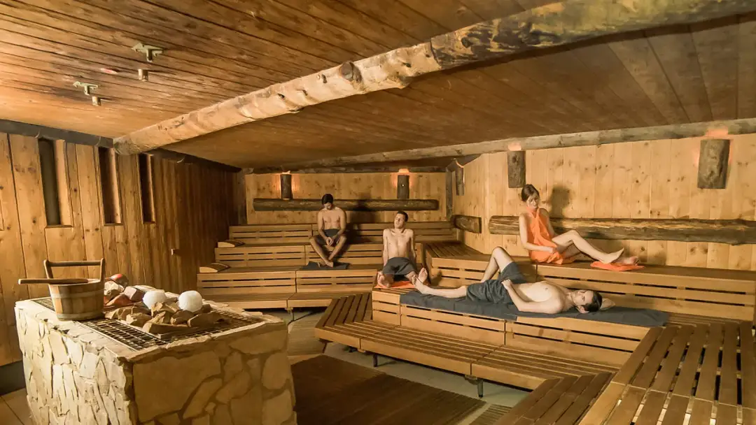 Najlepsze sauny w Poznaniu: gdzie się zrelaksować i odprężyć