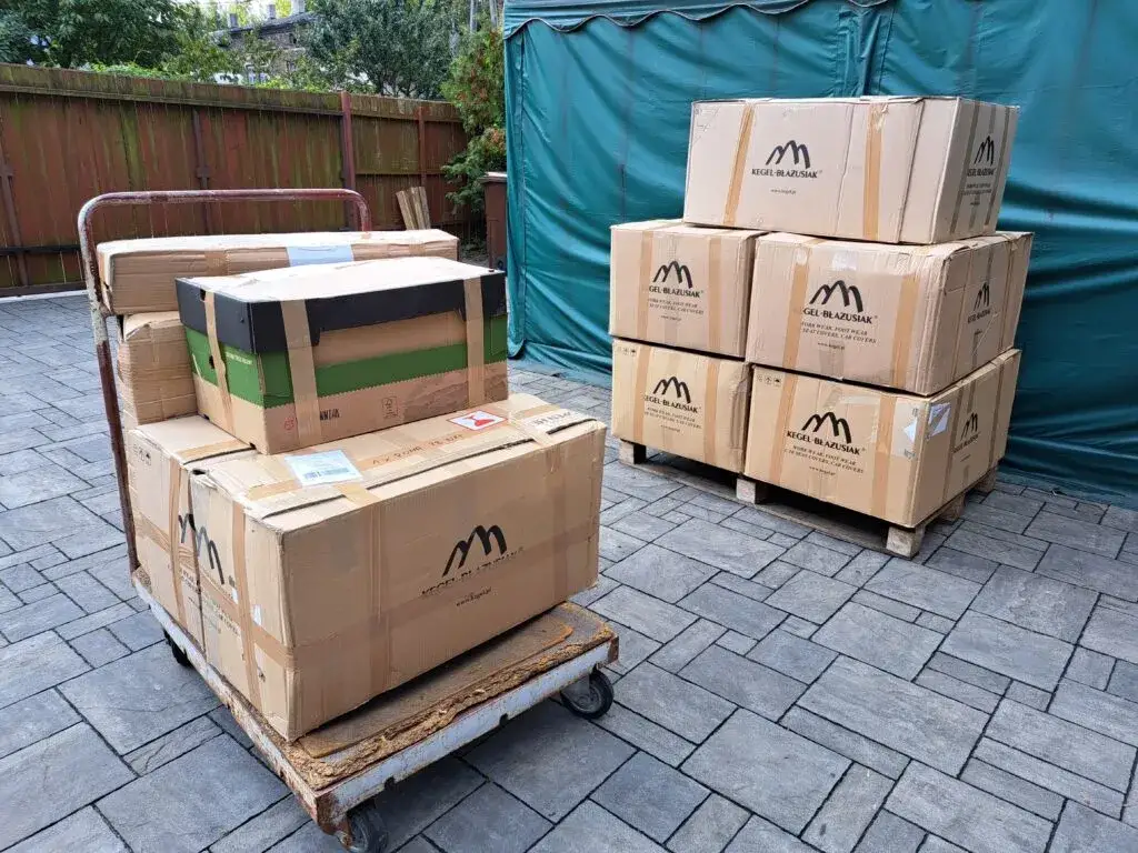 Jak tanio przewieźć meble i uniknąć wysokich kosztów transportu