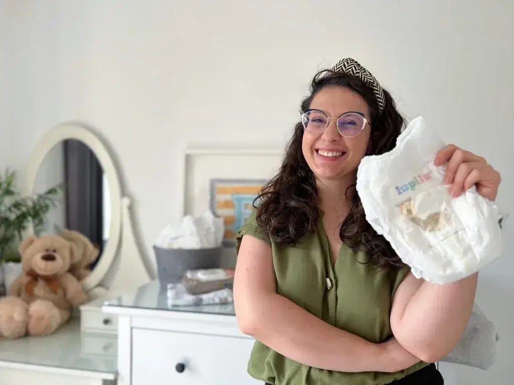 Jak zmieniać pieluchę bez stresu - krok po kroku dla rodziców