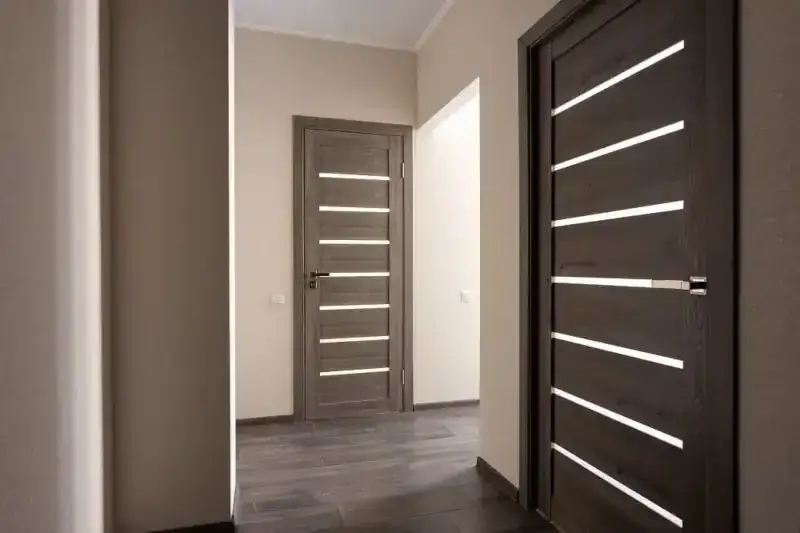 Jak skutecznie czyścić drzwi z MDF, aby ich nie uszkodzić?