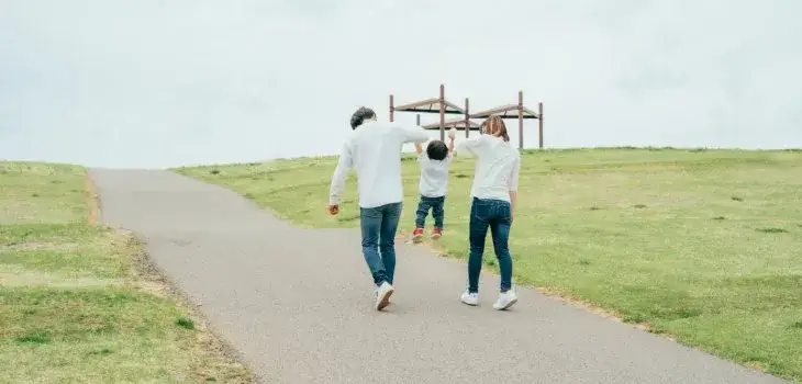 Urlop wychowawczy płatny: jaki dochód zapewnia wsparcie finansowe?