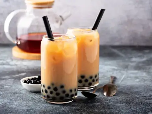 Bubble Tea: Zrób ją sam! Przepisy, smaki, zdrowsze wersje