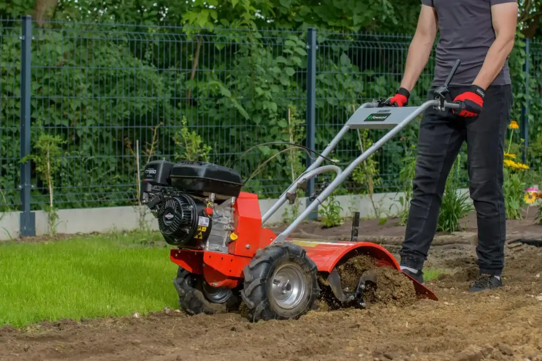 Glebogryzarka co robi? Odkryj jej kluczowe funkcje w ogrodzie