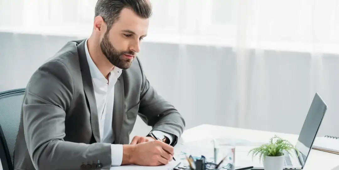 Podatek od nieruchomości: Zwykły przelew czy podatkowy? Rozwiewam wątpliwości