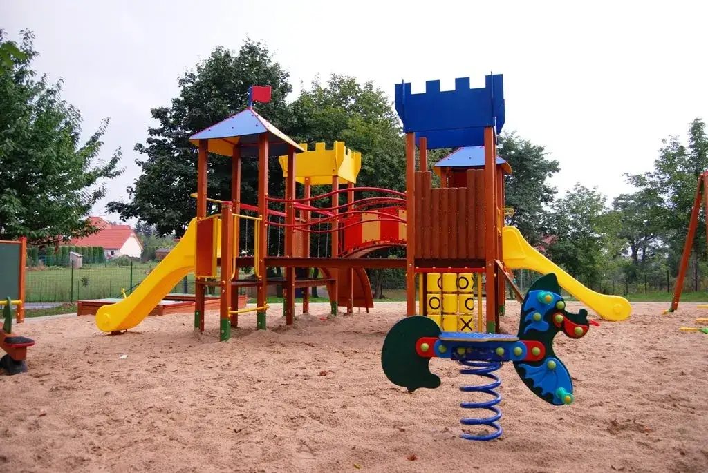 Kiedy zamykają place zabaw? Sprawdź terminy i lokalizacje