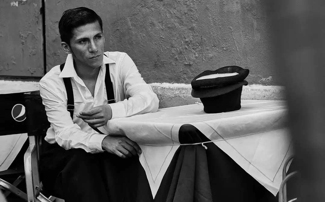 Jak dobrać męskie szelki do spodni – poradnik