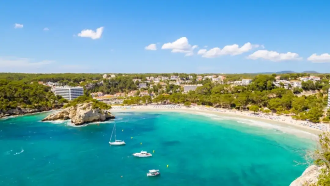 Najpiękniejsze miejsca na Minorce, które musisz zobaczyć podczas wakacji