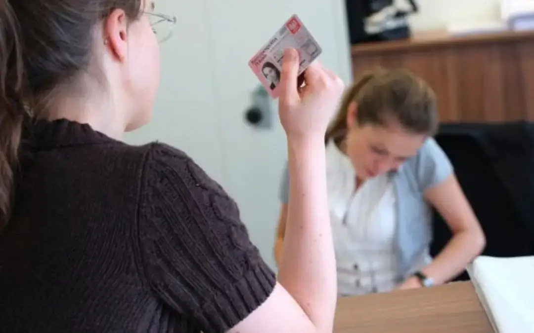 Czy spółdzielnia mieszkaniowa może żądać nr PESEL? Poznaj swoje prawa