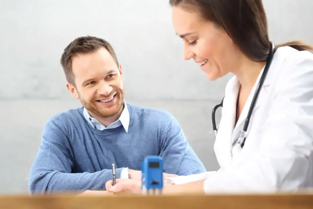 Kto płaci za badania lekarskie? Zaskakujące przepisy prawa pracy