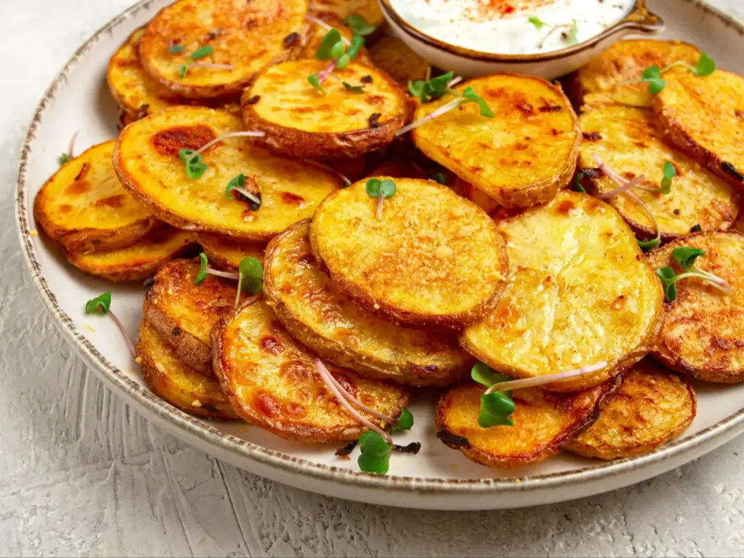 Co do frytek: idealne przepisy, sosy i triki na chrupiące frytki