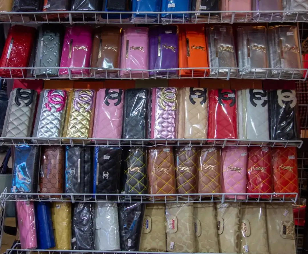 Podróbki z Turcji do Polski: Czy "na własny użytek" chroni?