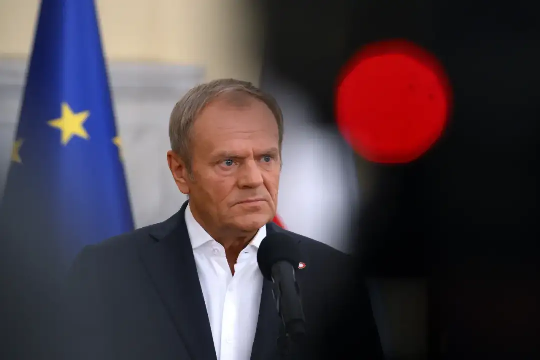Czy Donald Tusk jest katolikiem? Prawda o jego wierzeniach i polityce