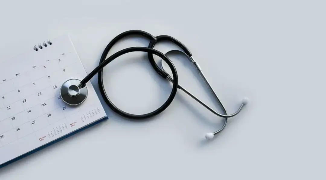 Jakie badania kontrolne są niezbędne dla zdrowia i ich częstotliwość