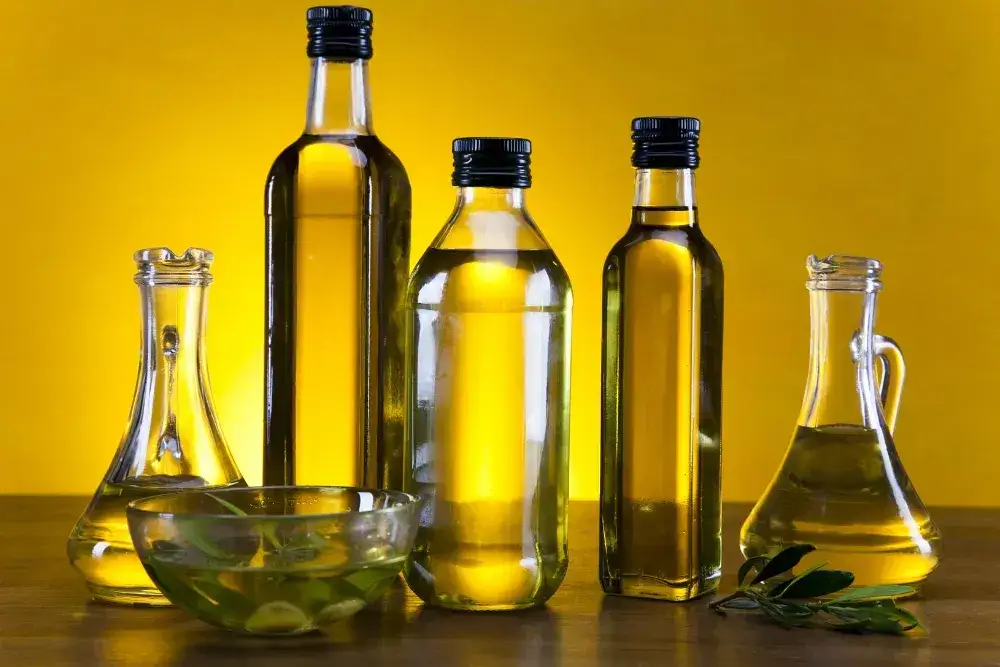 Na jakiej oliwie nie można smażyć? Unikaj tych niezdrowych tłuszczy