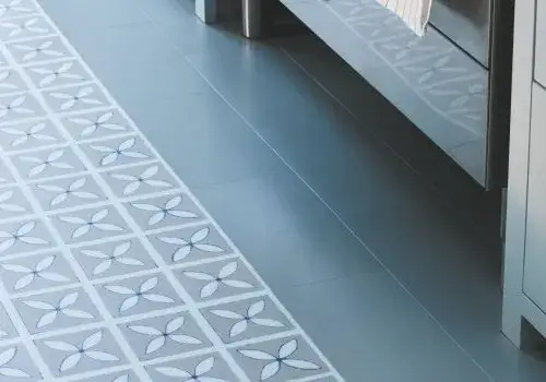 Najlepsza wykładzina do kuchni: Praktyczny poradnik wyboru bez wpadek