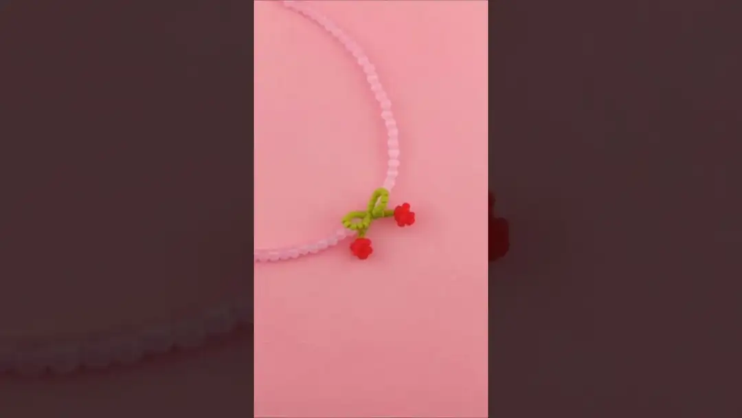 Jak zrobić naszyjnik z koralików na żyłce - proste kroki i porady