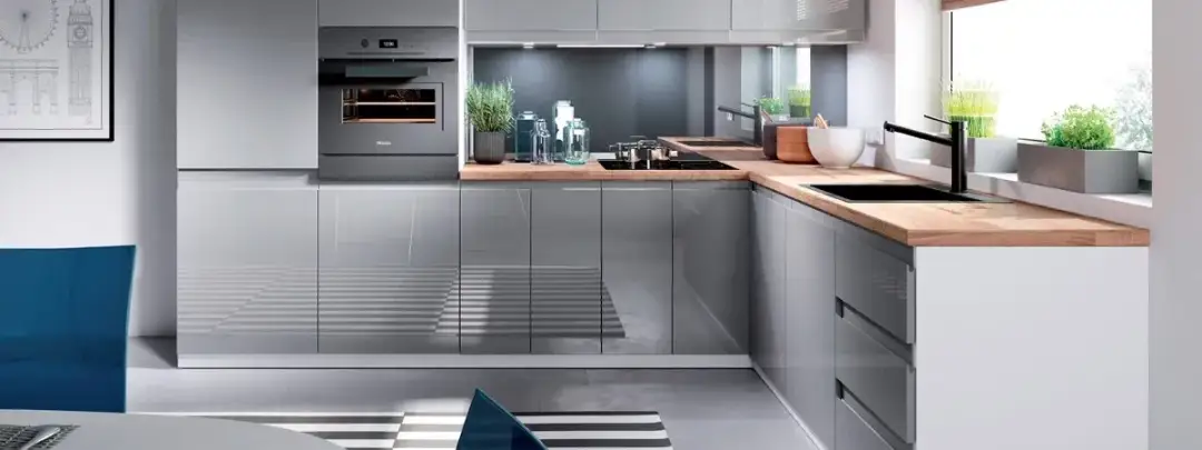 Czym myć meble lakierowane, aby uniknąć ich uszkodzenia?