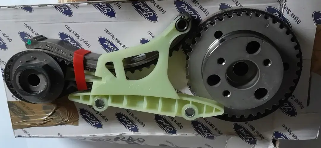 Mokry pasek rozrządu Ford: Jak uniknąć zatarcia silnika?