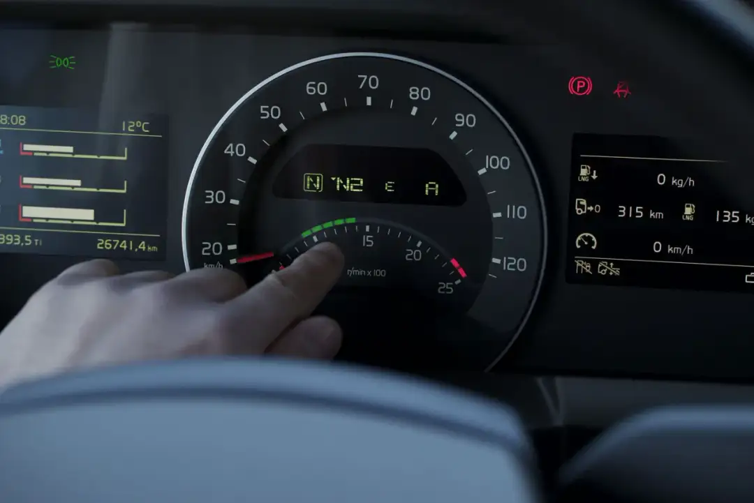 Ile pali ciężarówka? Oszczędzaj 15% z Fabianem Rutkowskim