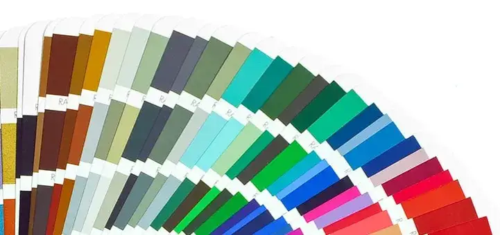 Jak wybrać idealny kolor rolety, który przemieni twoje wnętrze w raj