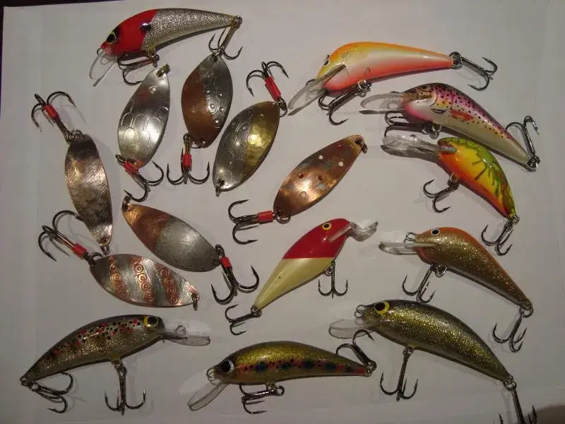 Przynęty trociowe: jak wybrać skuteczne przynęty na troć?