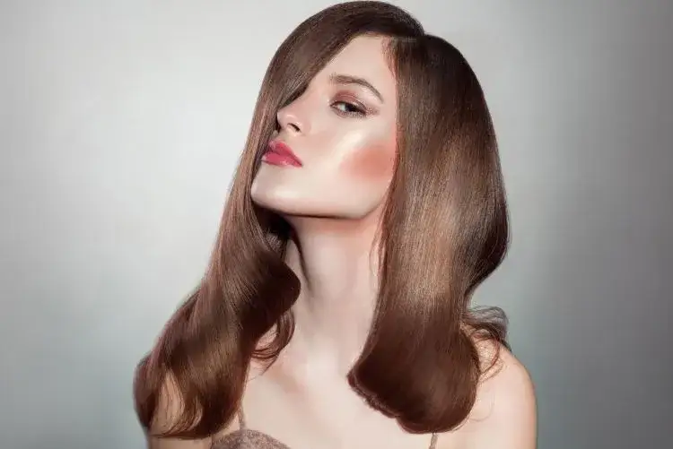 Olejek wygładzający BC – skuteczna ochrona przed puszeniem włosów