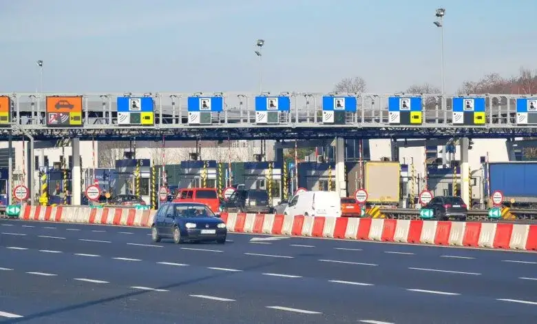 Ile płaci się za bramki na autostradzie? Sprawdź koszty i kary