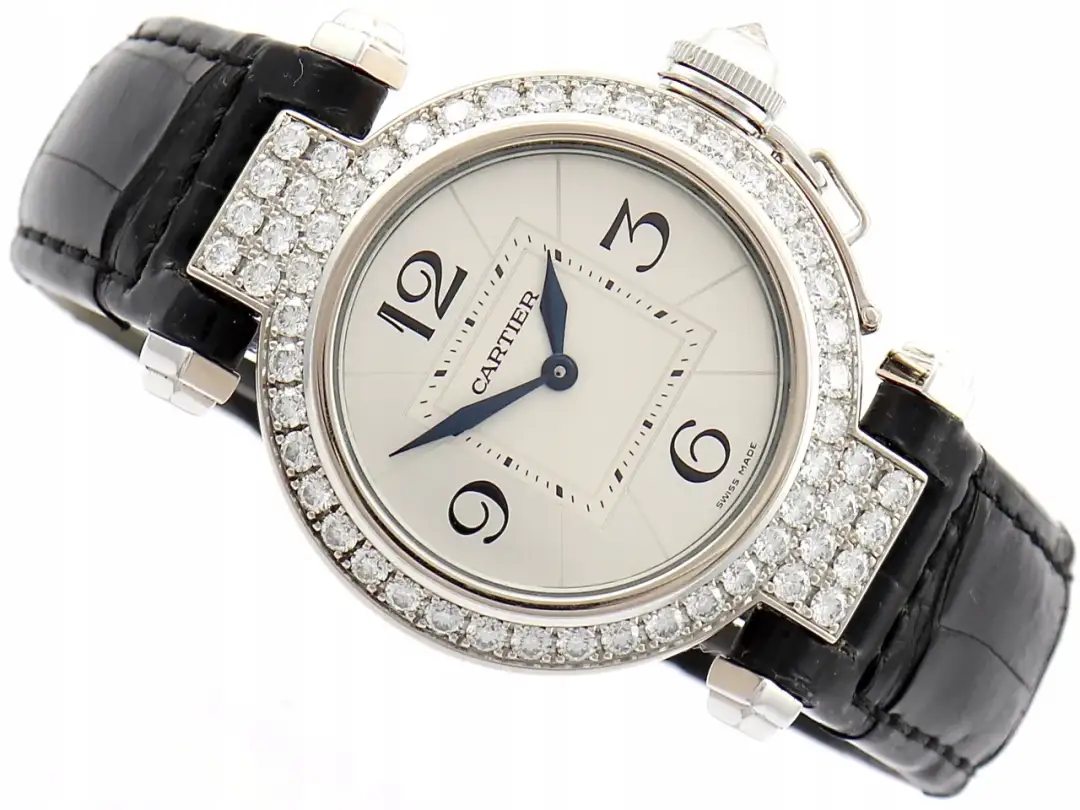 Zegarki Cartier damskie – elegancja, ceny i kolekcje, które musisz znać