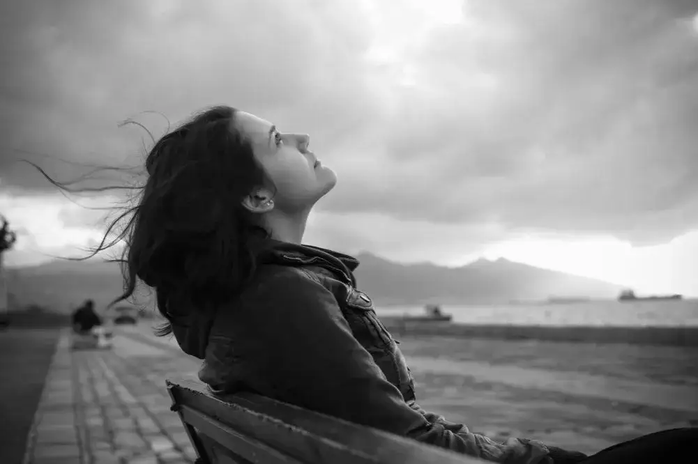 Czy myśli samobójcze to grzech? Zrozumienie moralnych dylematów