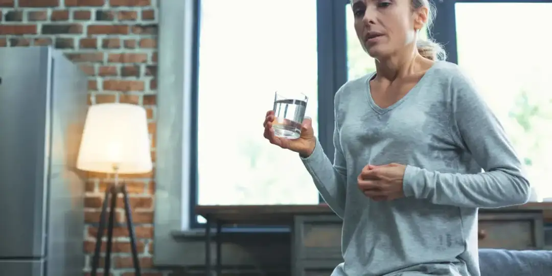 Skuteczne metody na poty przy menopauzie, które przynoszą ulgę