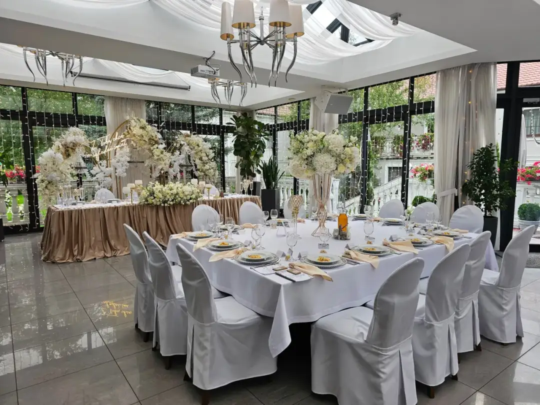 Dworek Róża Poraja - historia, atrakcje i idealne miejsce na wesele