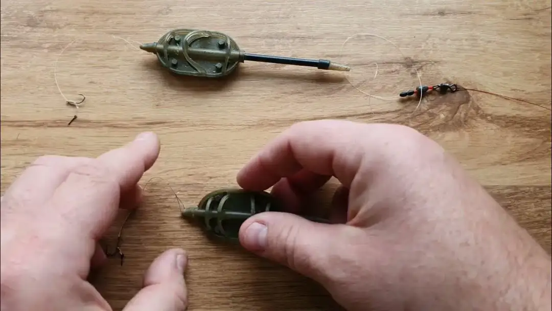 Jak uzbroić wędkę na metodę - proste kroki, które musisz znać