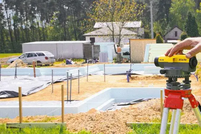 Gdzie złożyć skargę na geodetę i uniknąć problemów z usługami?