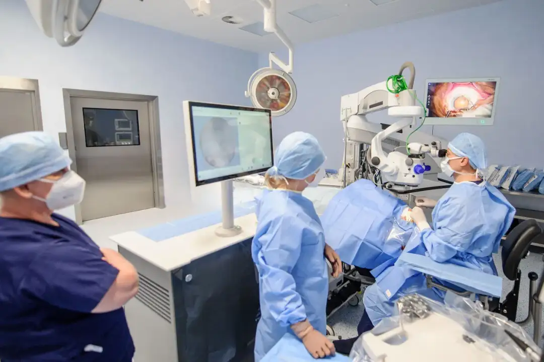 Kiedy operować zaćmę? Objawy, które nie mogą być ignorowane