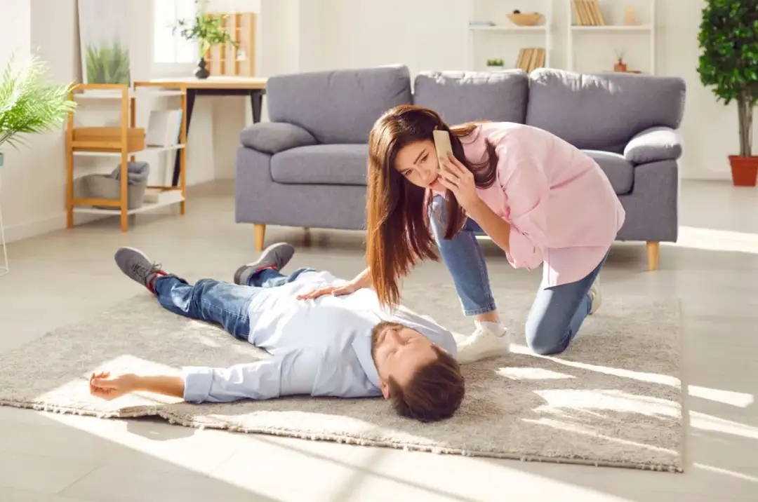 Co to jest śpiączka i jakie są jej przyczyny oraz objawy?