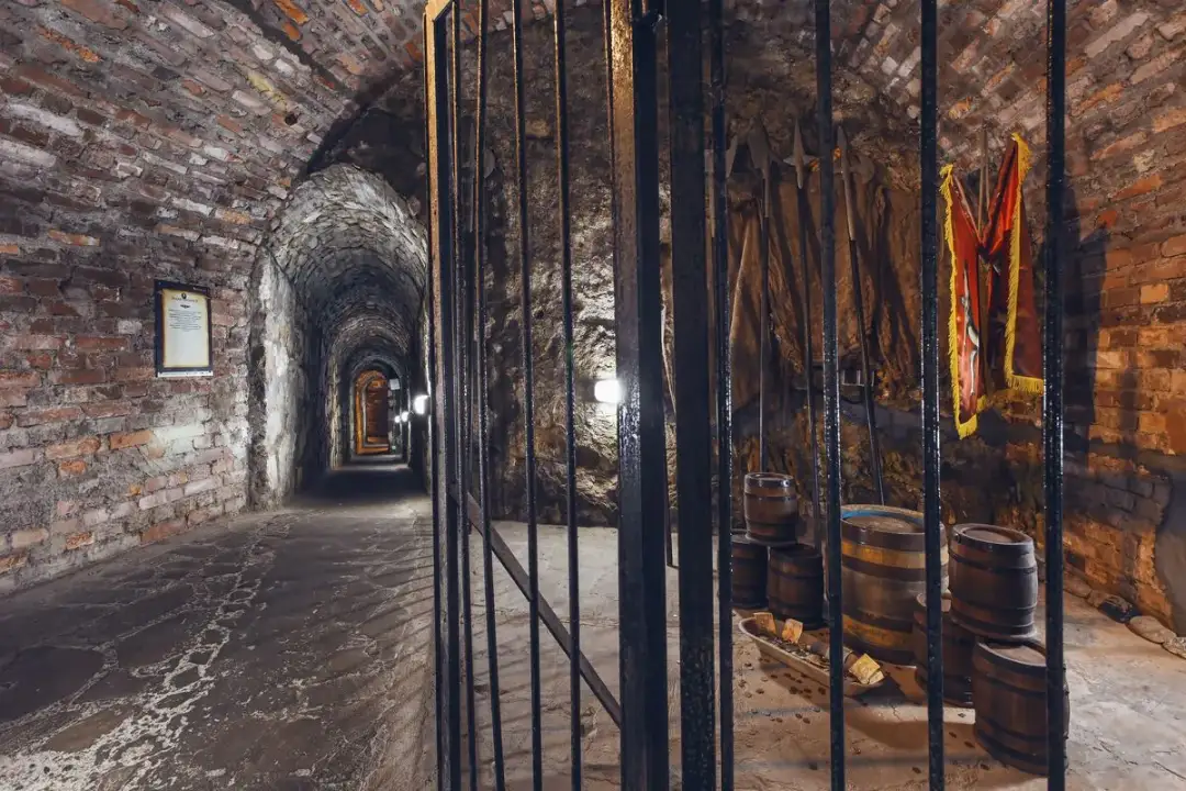 Podziemia Kłodzko - Jakie są tajemnice i historia tego miejsca?