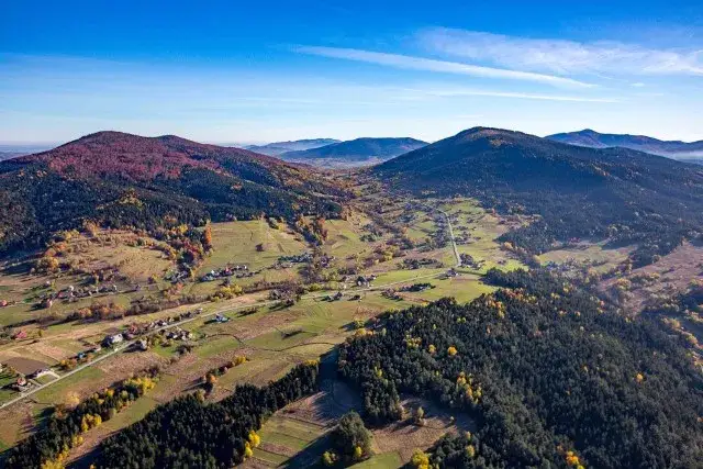 Mszana Dolna: Odkryj Beskid Wyspowy i serce kultury Zagórzan!