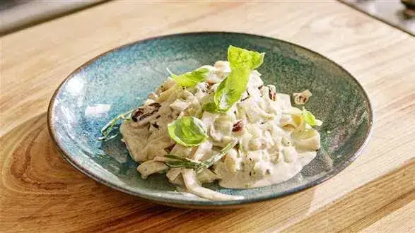 Penne z borowikami: Proste przepisy na wyjątkowe dania z grzybami